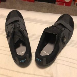 Spin shoes